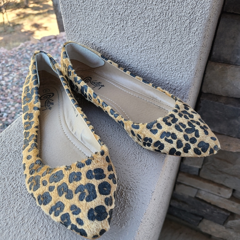 Cheetah print Flats Size 8 Lollipop Brand